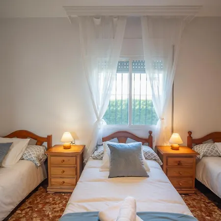 Holiday home Angela El Palmar
