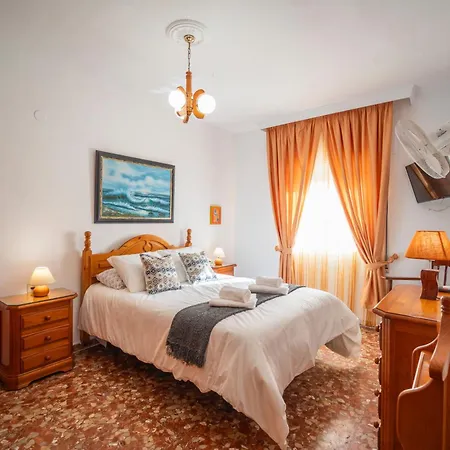 Angela El Palmar Holiday home