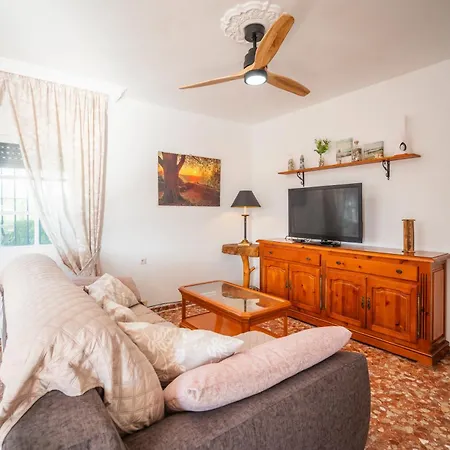 Angela El Palmar Holiday home